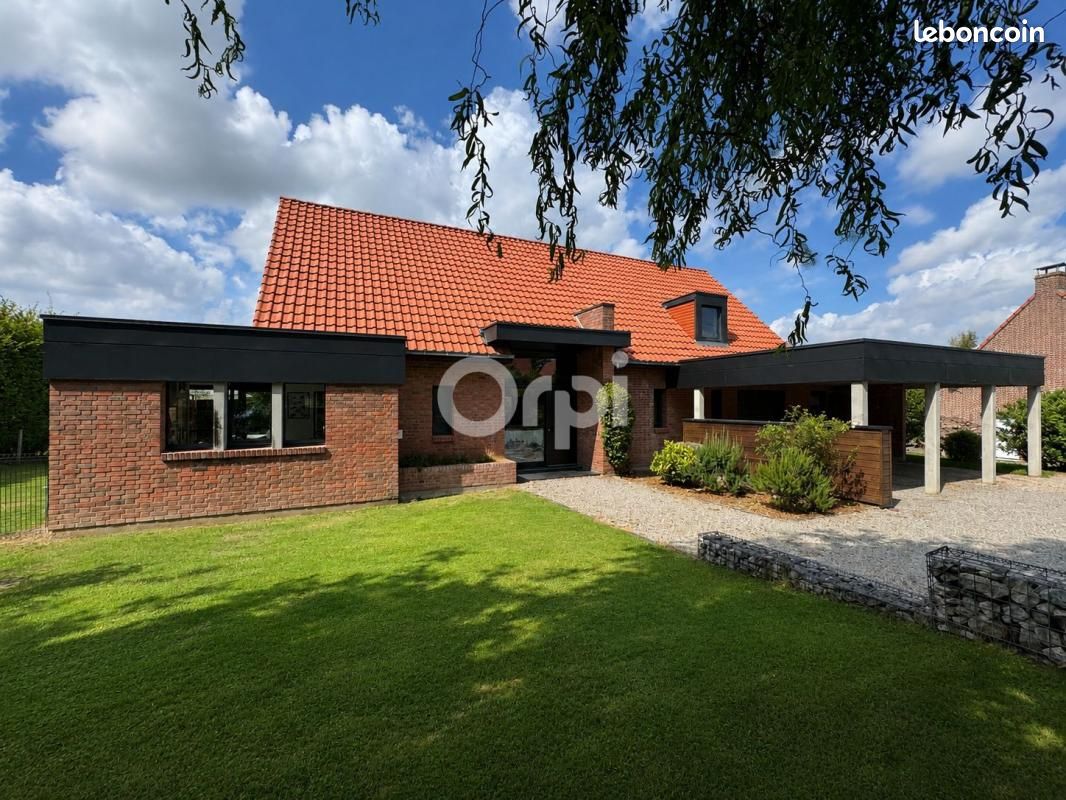 Maison 5 pièces 200 m² · à Mons-en-Pévèle · 200 m² · 769 000 €
