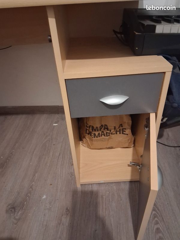Bureau en l etat (image 4)