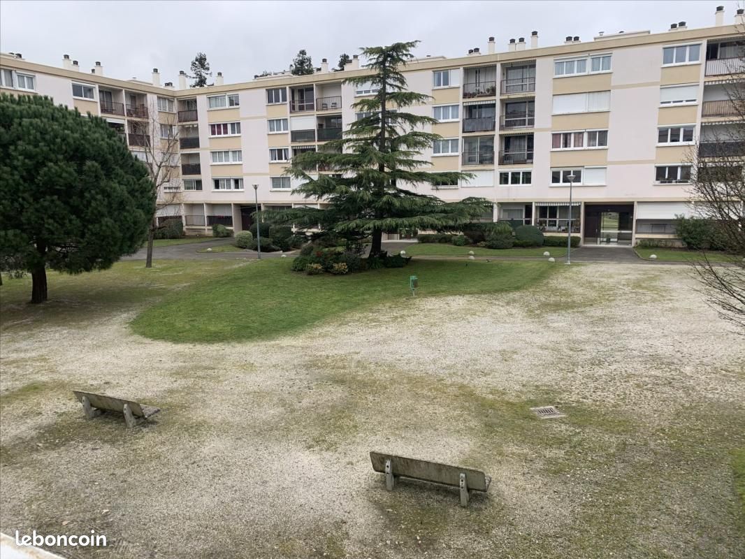 Appartement a louer merignac - 3 pièce(s) - 70 m2 - Surfyn