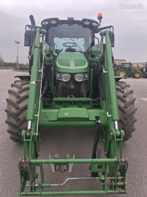 John Deere 6100M (image 7)