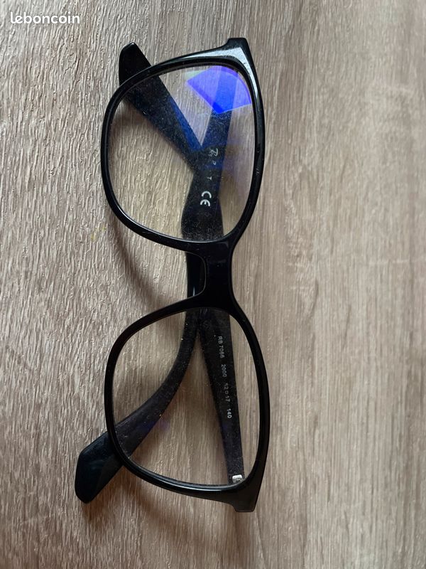 Vends Monture lunettes de vue noire : Ray Ban model Optics - S (image 1)