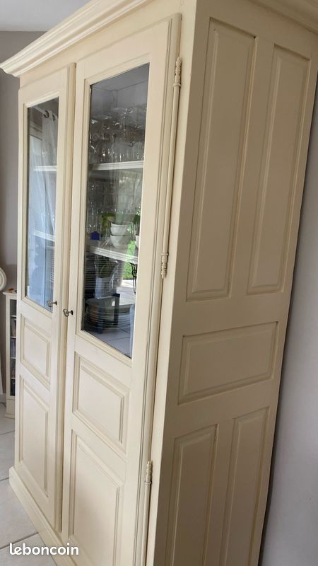 Vaisselier beige en meurisier massif (image 2)