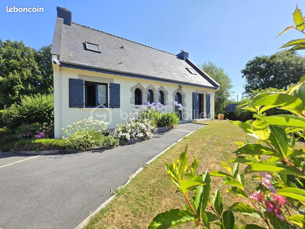 Maison 5 pièces 122 m² · à Trélivan · 122 m² · 349 900 €