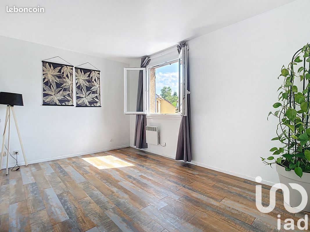 Maison a louer pontault-combault - 5 pièce(s) - 90 m2 - Surfyn