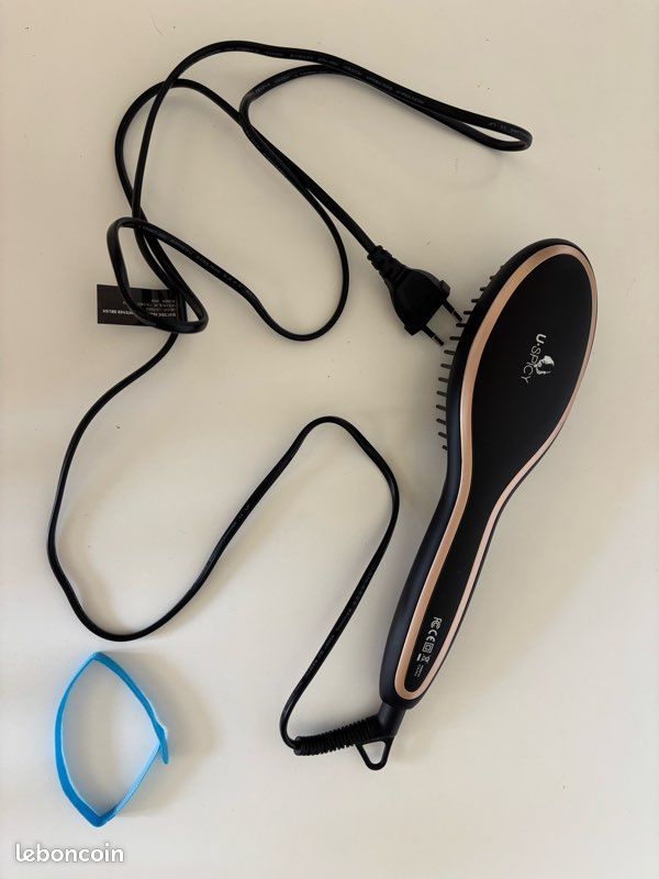 Brosse chauffante lissante (image 1)