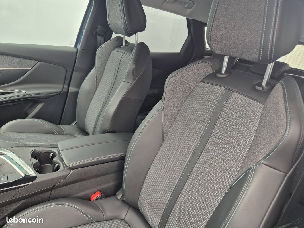 PEUGEOT 3008 BlueHDi 130ch S&S BVM6 Allure Pack (image 9)