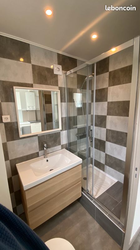 Appartement 4 pièces 57 m² · à Saint-Étienne · 56,5 m² · 540 €