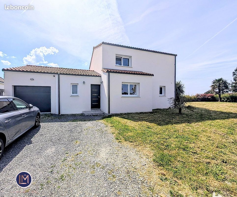 Maison 7 pièces 118 m² · à La Chevrolière · 118 m² · 349 405 €