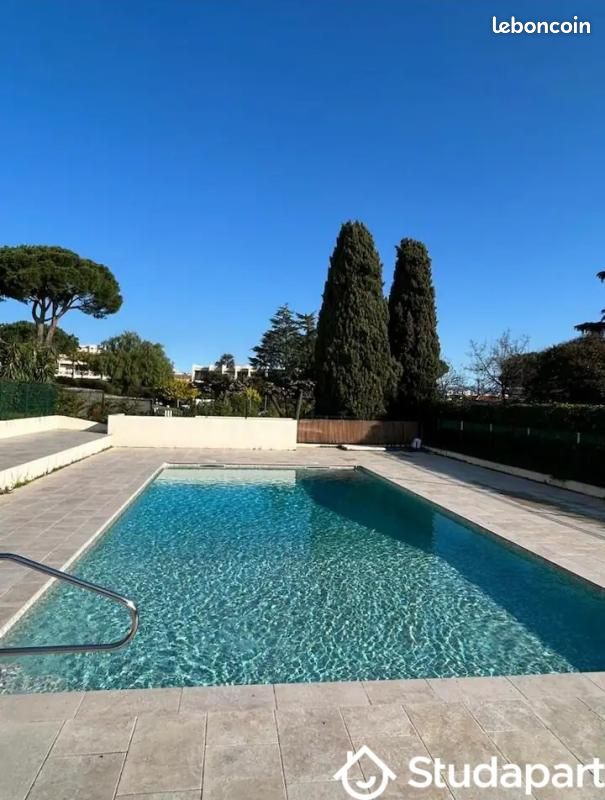 Appartement 2 pièces 24 m² · à Antibes · 24 m² · 850 €