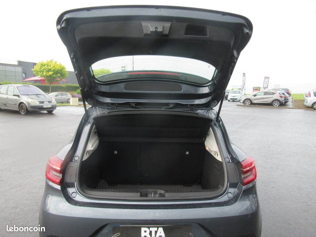 Renault CLIO V 1.6 E-TECH 140 BUSINESS Business (image 25)