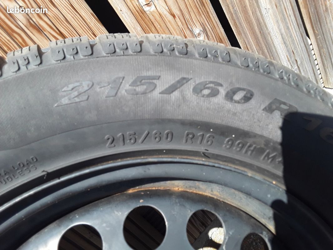 2 pneus neige 215 / 60 R 16 99 T M+S (image 1)