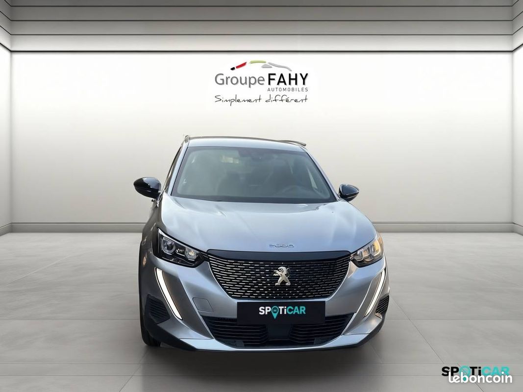 PEUGEOT 2008 PureTech 130 S&S EAT8 Allure (image 2)