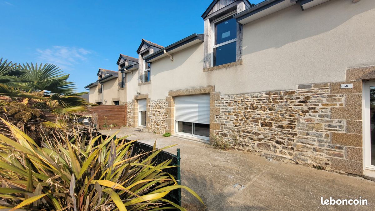 Maison 2 pièces 61 m² · à Saint-Aubin-d'Aubigné · 61 m² · 220 290 €