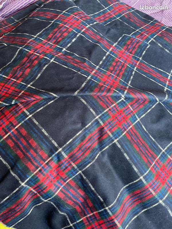 Coupon tissu écossais TB tenue. Neuf (image 1)
