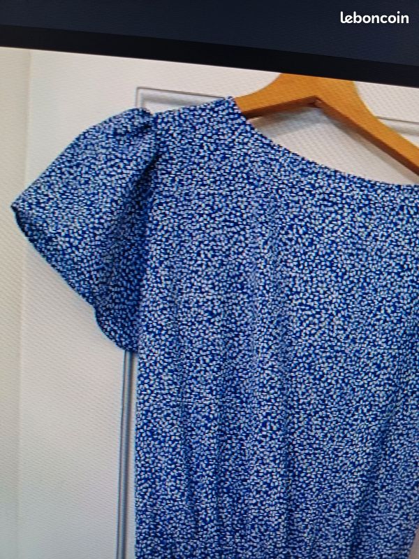 Tres jolie robe (image 2)