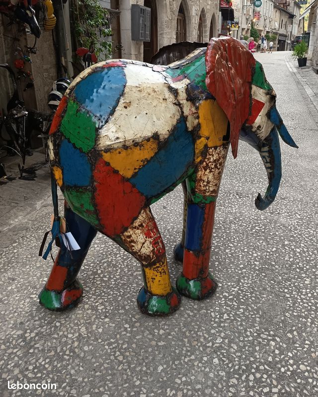 Eléphant : Sculpture d'exception en fer recyclé - Artisanat du Zimbabwe (image 2)