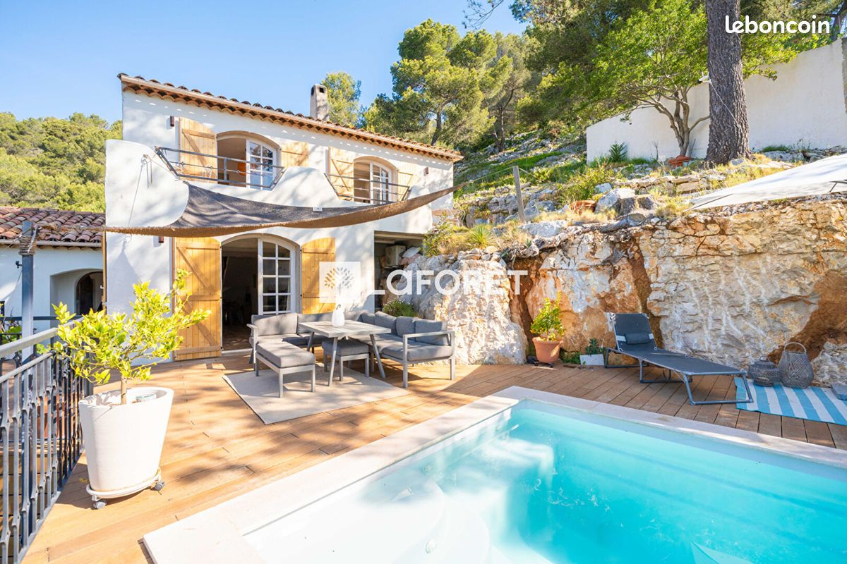Maison 5 pièces 120 m² · à Carnoux-en-Provence · 120 m² · 699 000 €