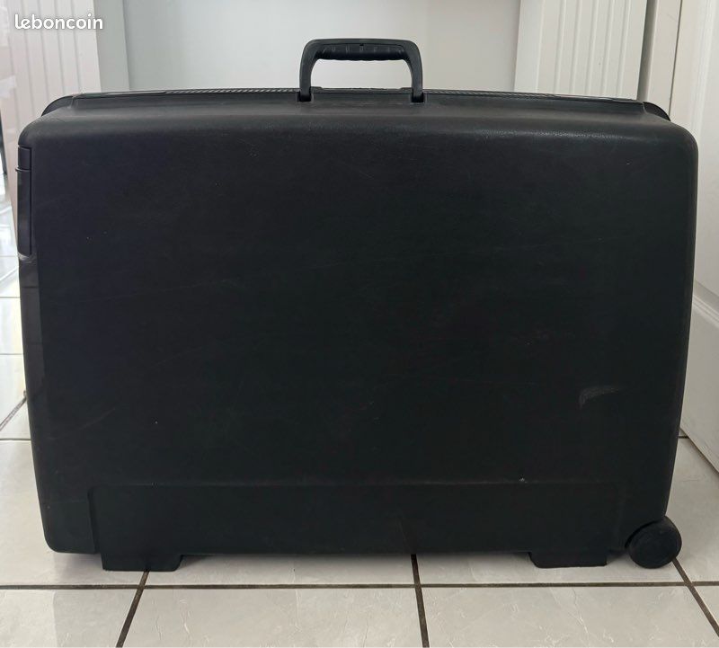 Grande Valise Vintage Delsey Paris - Noire - Utilisée Une Fois - Excellent état