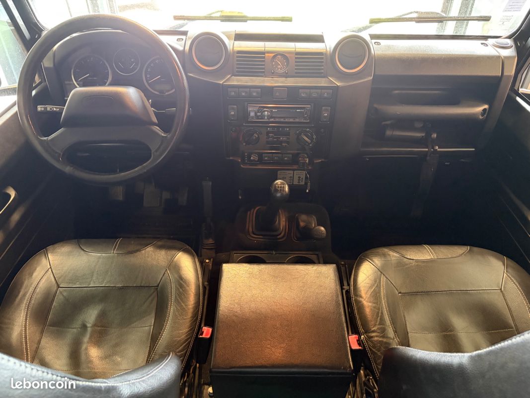 Land rover defender societe 90 2.2 120 4wd (image 3)