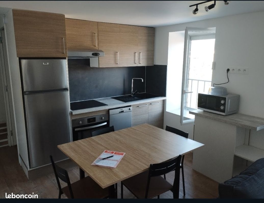 Appartement 2 pièces 35 m² · à Annonay · 35 m² · 490 €