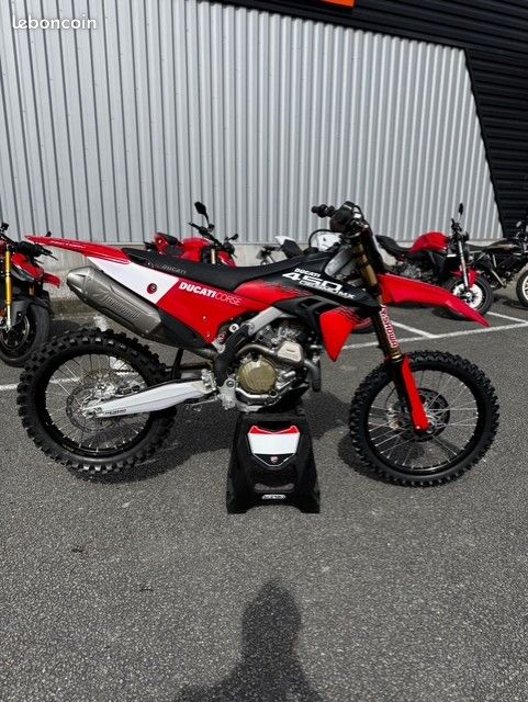 Ducati DESMO 450 (image 2)