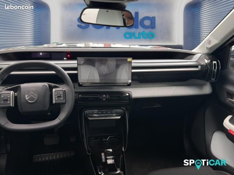 Citroen C3 Aircross 1.2 Hybride 145ch MAX e-DCS6 7 places (image 8)