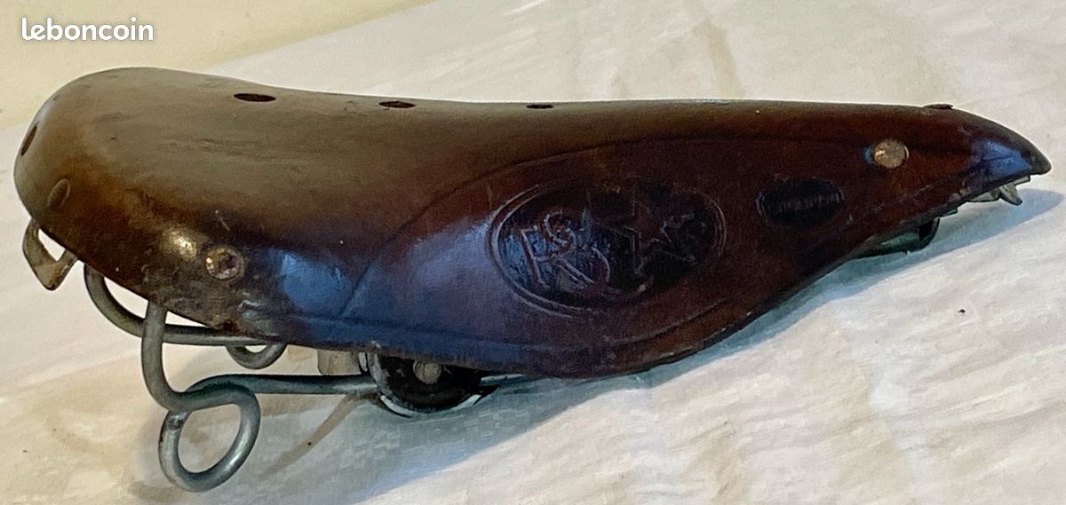 Selle De Vélo Ancienne 1910/15 Cuir A Belle Patine Homme