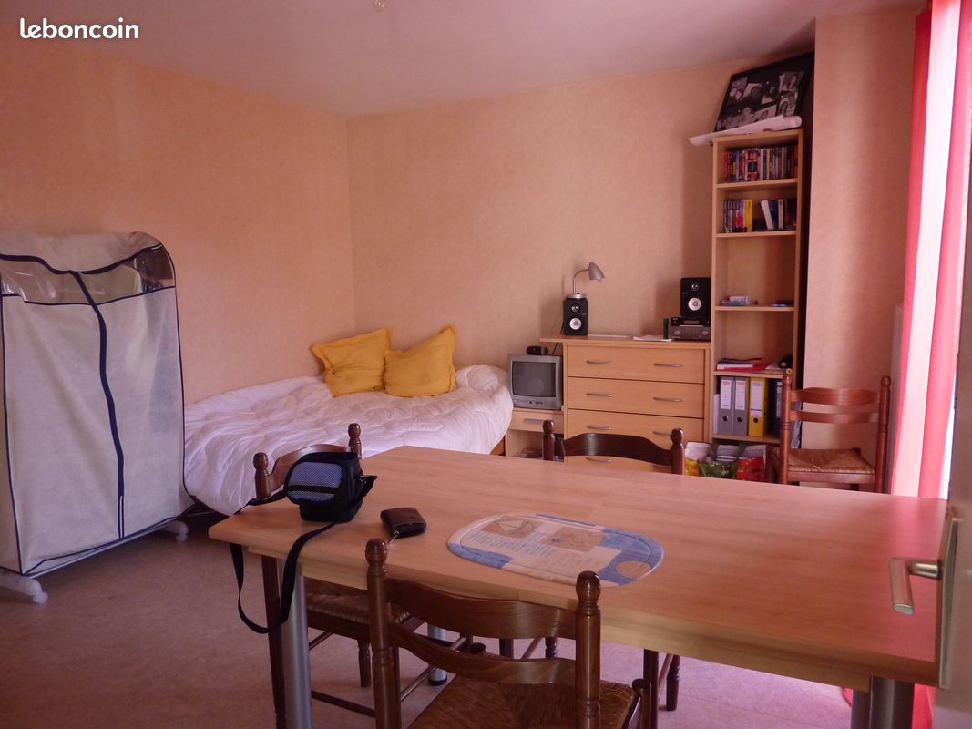 Appartement 1 pièce 24 m² · à Pontivy · 24 m² · 360 €/mois