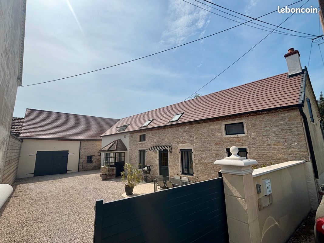 Maison 5 pièces 130 m² · à Brazey-en-Plaine · 130 m² · 305 000 €
