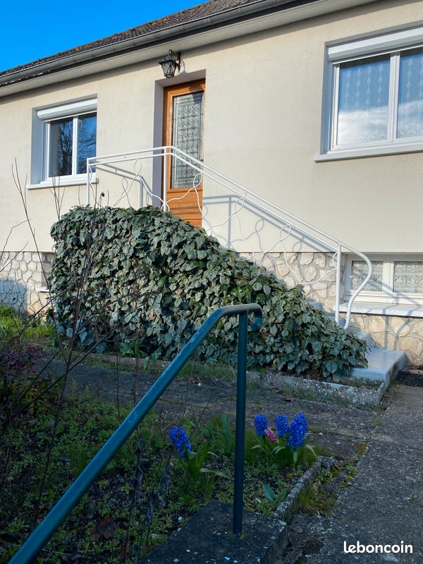 Maison 8 pièces 123 m² · à La Chapelle-du-Noyer · 123 m² · 125 000 €