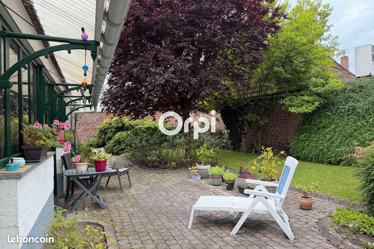 Maison 5 pièces 134 m² · à Beuvry-la-Forêt · 134 m² · 288 000 €