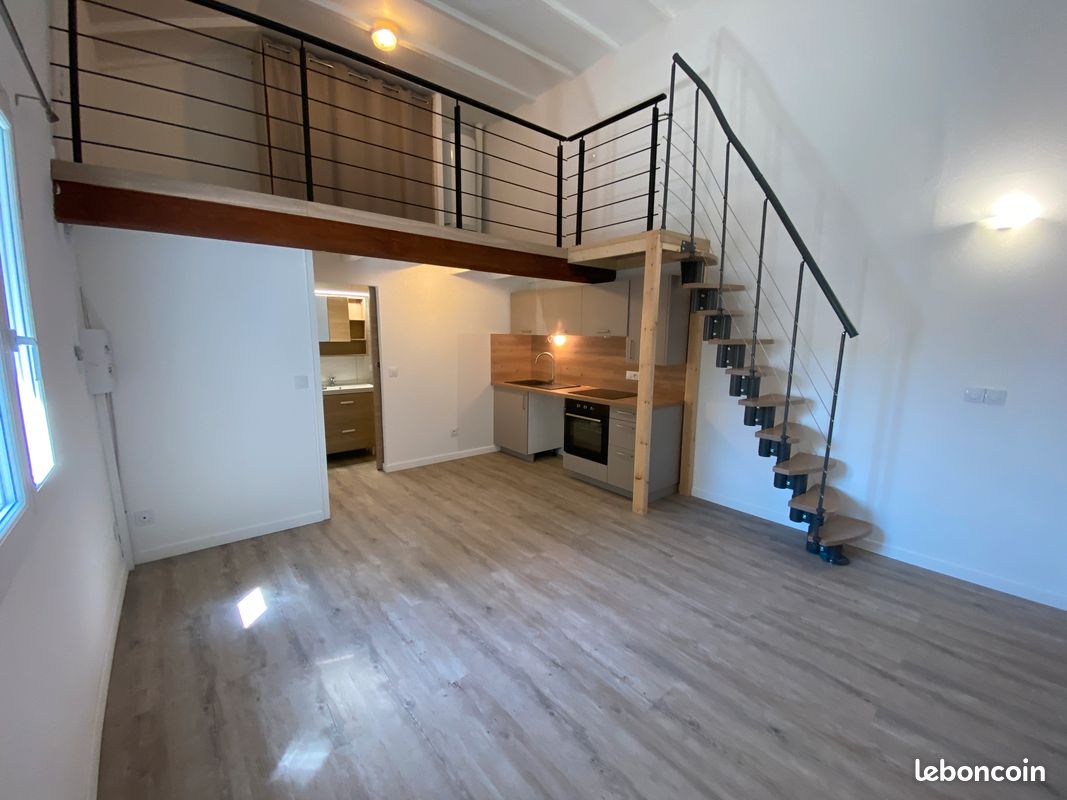Appartement 1 pièce 34 m² · à Le Thor · 34 m² · 560 €/mois