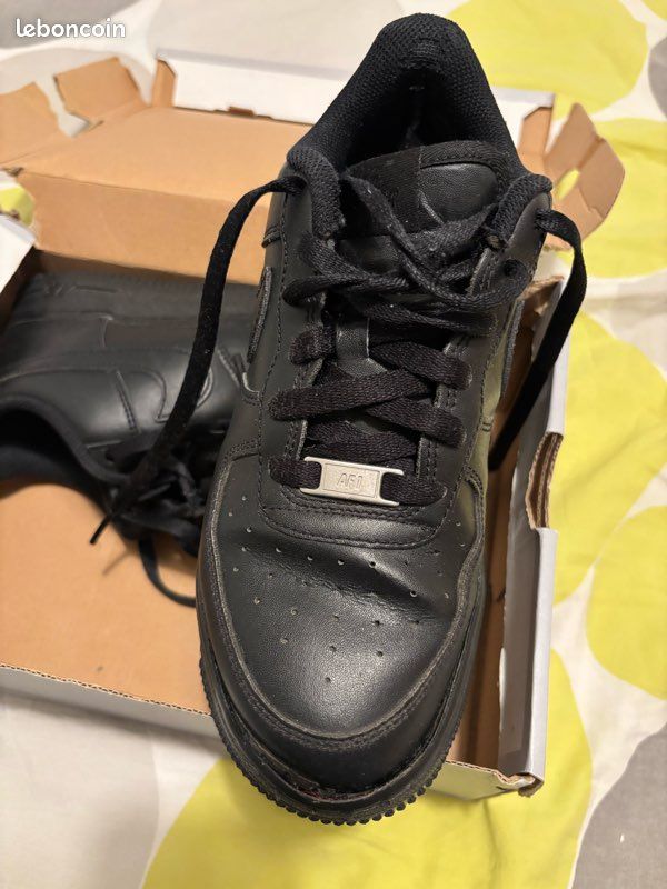 Air force 1 (image 3)