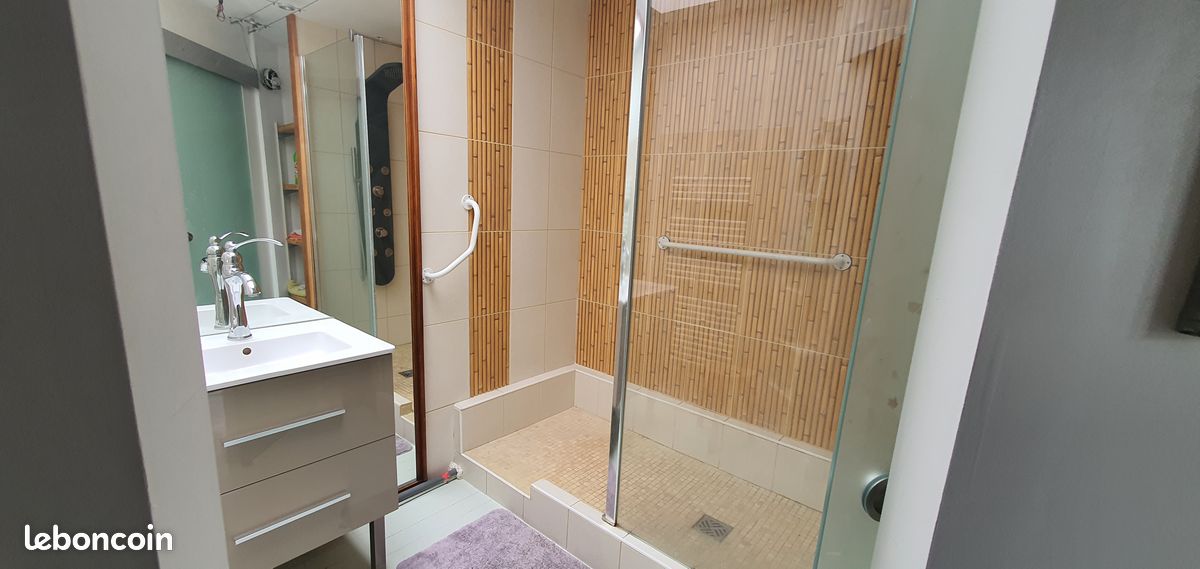 Bel appartement de 72 m² situé sur le vieux port de La Rochelle (image 11)