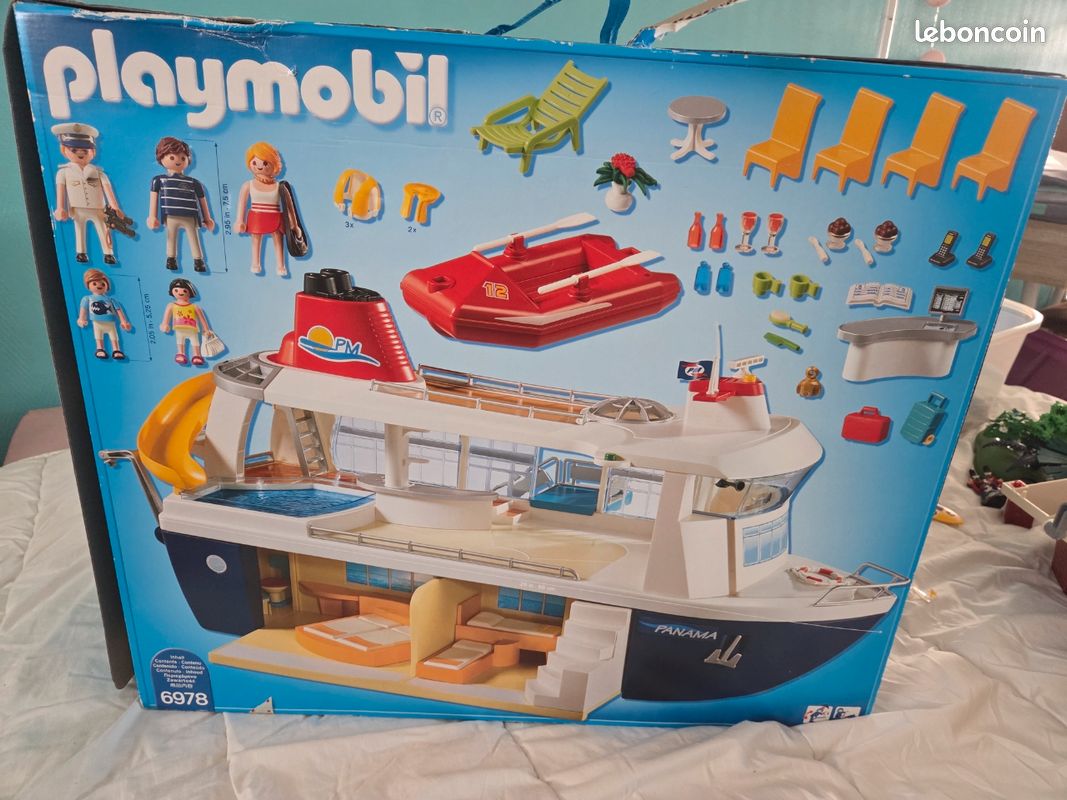 Playmobil FamilyFun bateau de croisière (image 1)