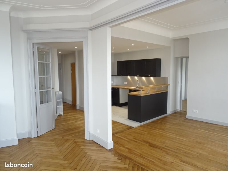 Appartement 4 pièces 104 m² - Locations
