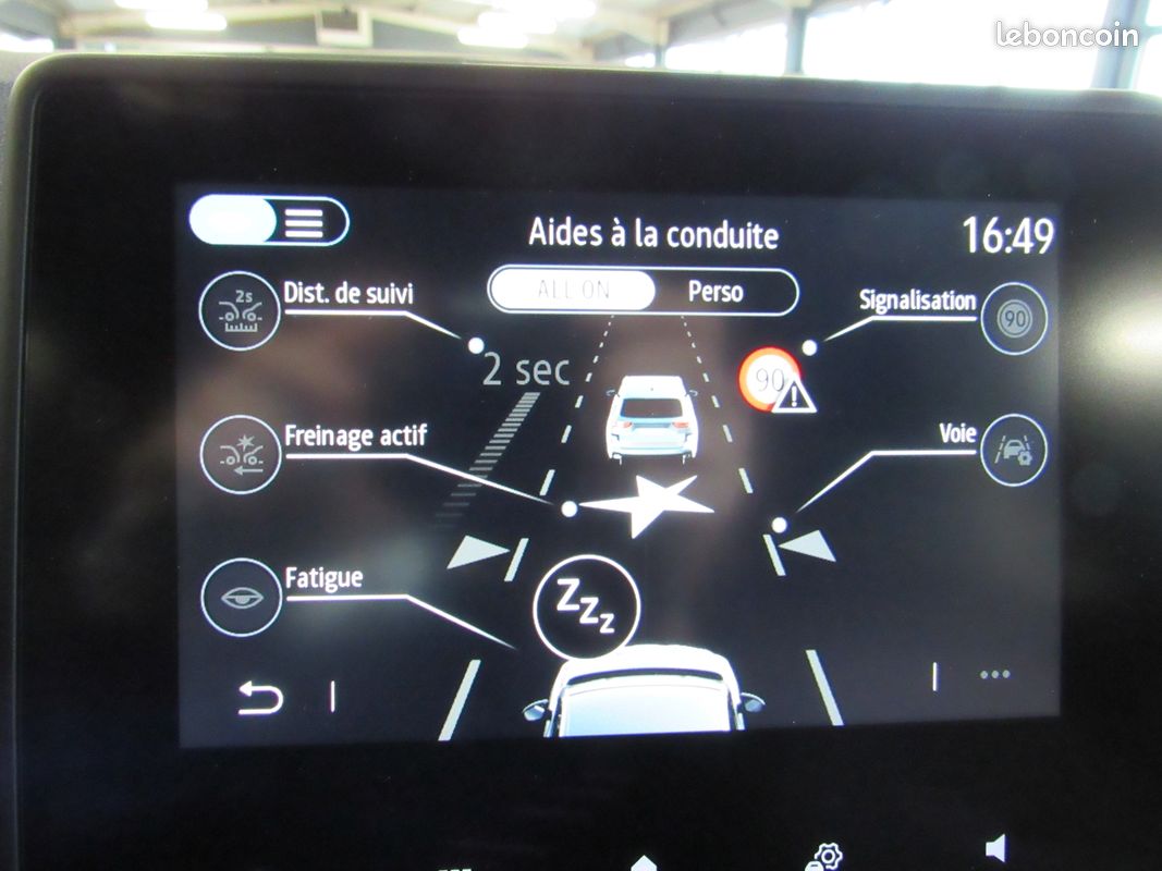Renault CLIO 1.0 TCE 90 TECHNO NEUVE -23% (image 17)