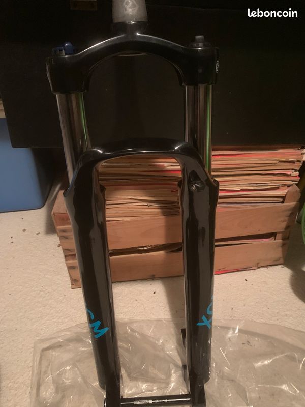 Fourche suntour xcm 34 cube hybride pro 500 (image 2)