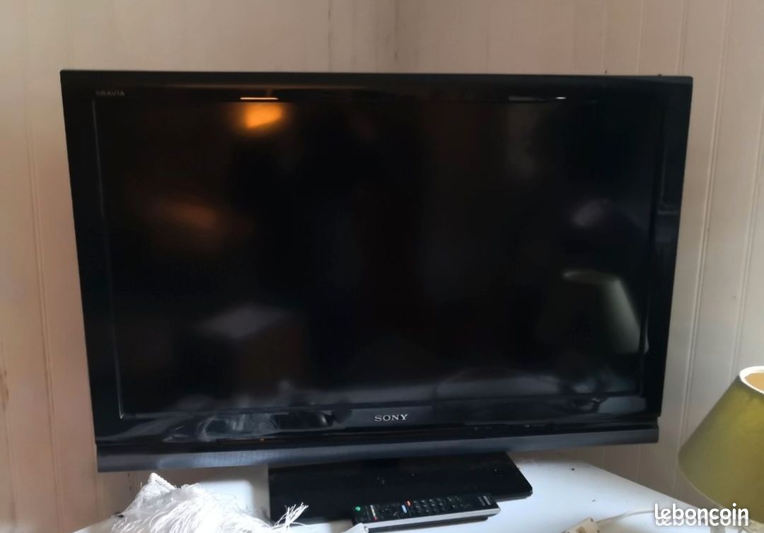 Tv sony plat (image 1)