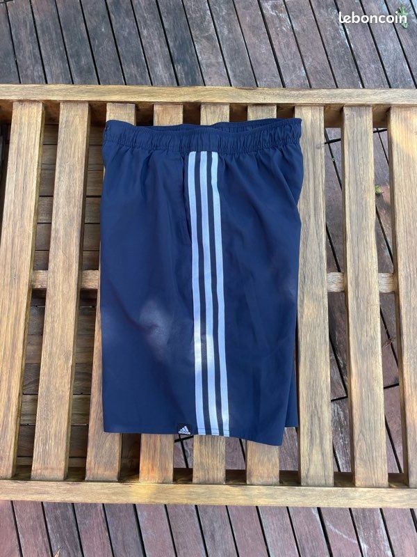 Short Adidas (image 3)