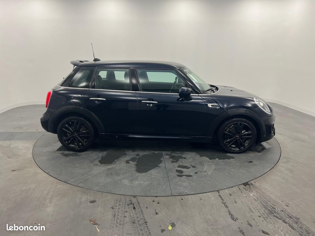Mini 5 portes HATCH F55 LCI Cooper 136 ch BVA7 Finition John Works (image 6)