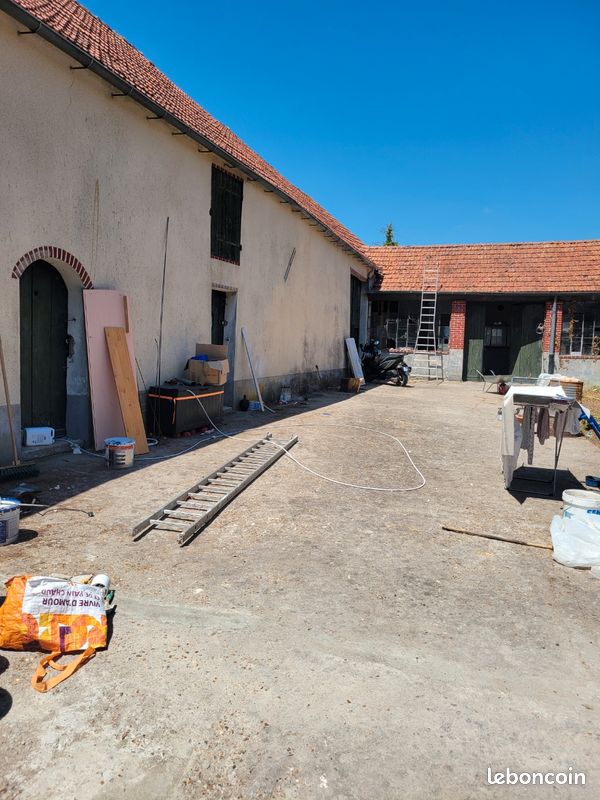 Maison 1 pièce 1 m² · à Puiseaux · 1 m² · 300 €/mois