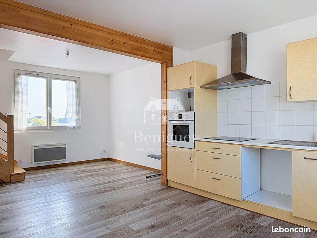 Appartement 4 pièces 71 m² · à Ploudalmézeau · 71 m² · 820 €
