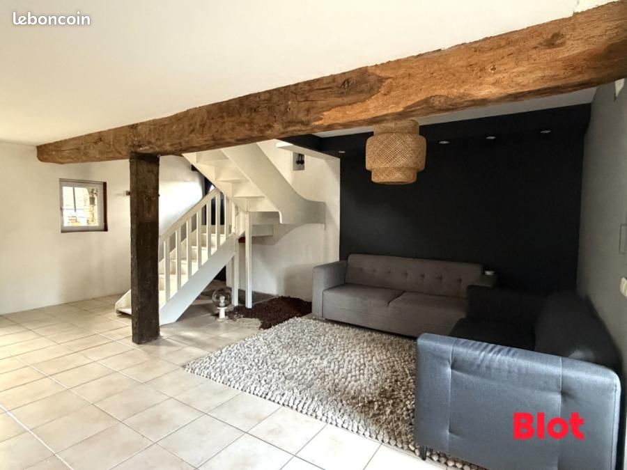 Maison 4 pièces 83 m² · à Lécousse · 83 m² · 875 €/mois