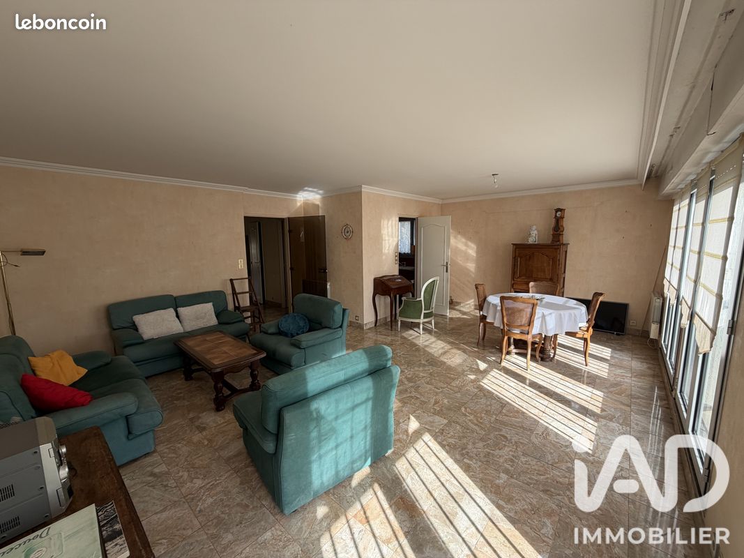 Appartement 3 pièces 93 m² · à Melun · 93 m² · 1 200 €/mois