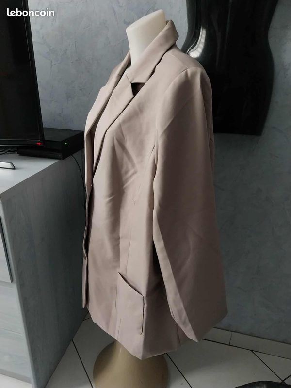 Veste femme beige taille 56 marque DAXON TBE Vêtements