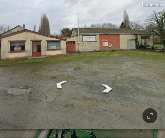 Local artisanale environ 800m2