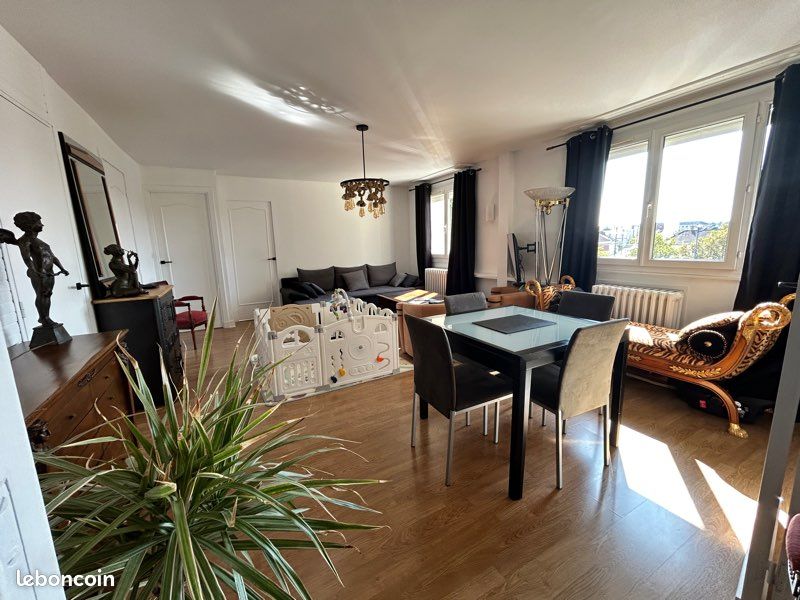 Appartement 5 pièces 80 m² · à Sotteville-lès-Rouen · 80 m² · 115 000 €