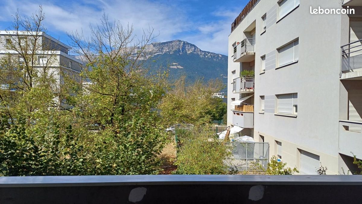 Appartement 4 pièces 82 m² · à Échirolles · 82 m² · 1 016 €/mois