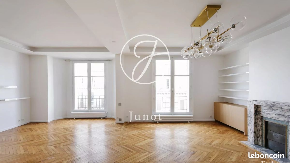 Appartement 6 pièces 155 m² · à Paris · 155 m² · 3 000 000 €